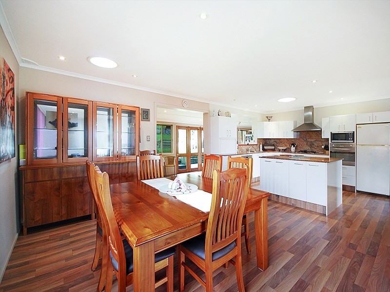 14 Karoom Street, Kariong NSW 2250