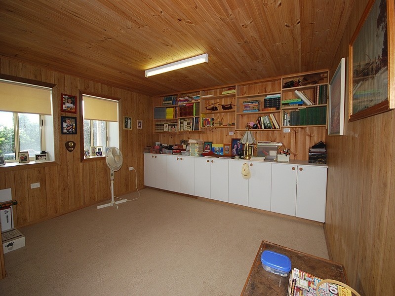 14 Karoom Street, Kariong NSW 2250