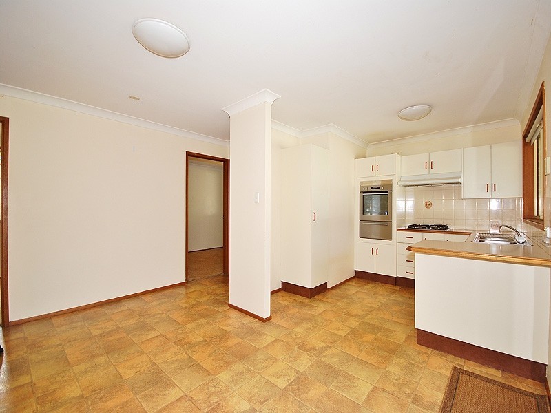 1 Jeniwa Close, Kariong NSW 2250