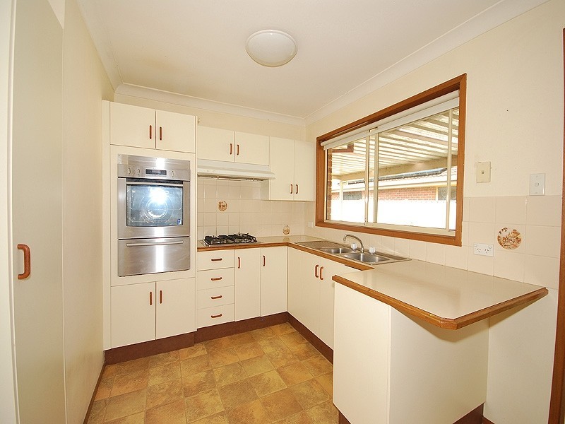 1 Jeniwa Close, Kariong NSW 2250