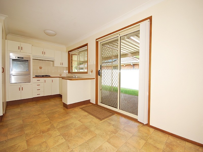 1 Jeniwa Close, Kariong NSW 2250