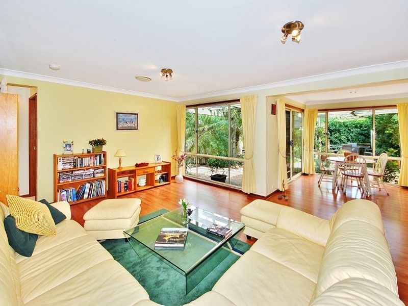 21 Conroy Crescent, Kariong NSW 2250