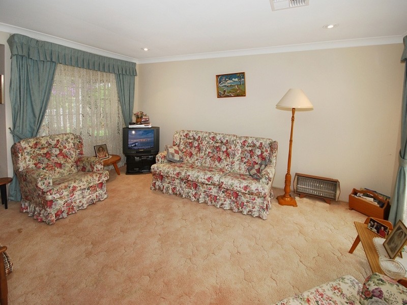 9 Fox Close, Kariong NSW 2250