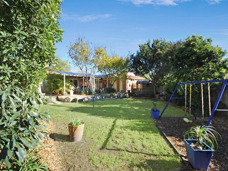 16 Goldsborough Close, Kariong NSW 2250