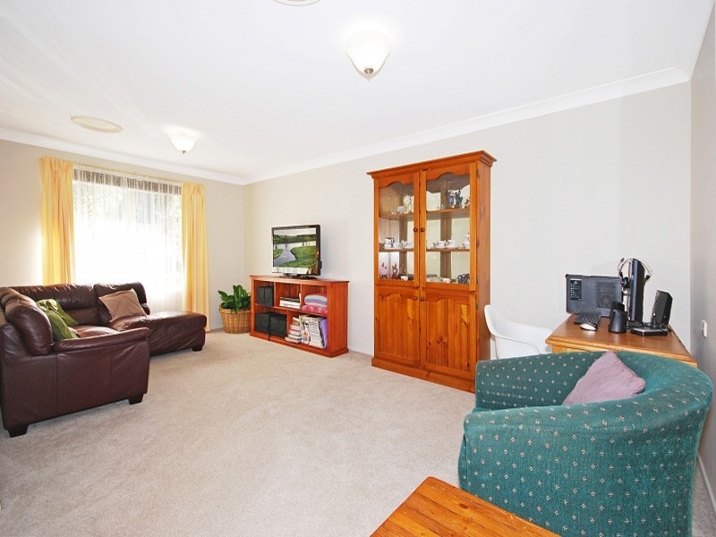 16 Goldsborough Close, Kariong NSW 2250