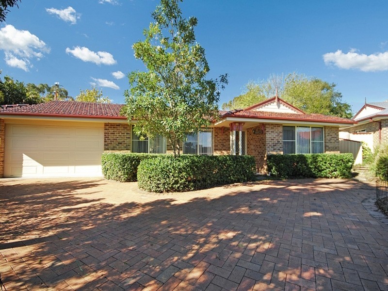 16 Goldsborough Close, Kariong NSW 2250