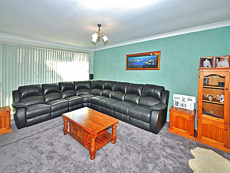 35 Langford Drive, Kariong NSW 2250