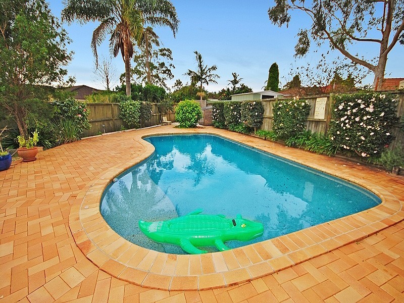 15 Goldsborough Close, Kariong NSW 2250