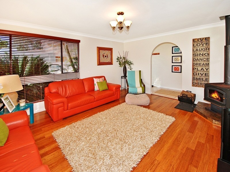 8 Tingle Close, Kariong NSW 2250