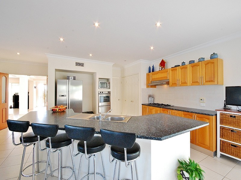 9 Garlick Street, Kariong NSW 2250