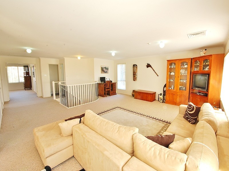 9 Garlick Street, Kariong NSW 2250