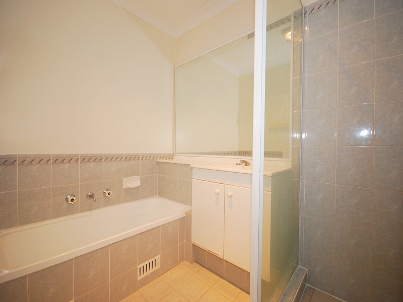 35b Oakes Street, Kariong NSW 2250