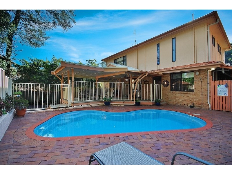 8 Paperbark Close, Wyoming NSW 2250