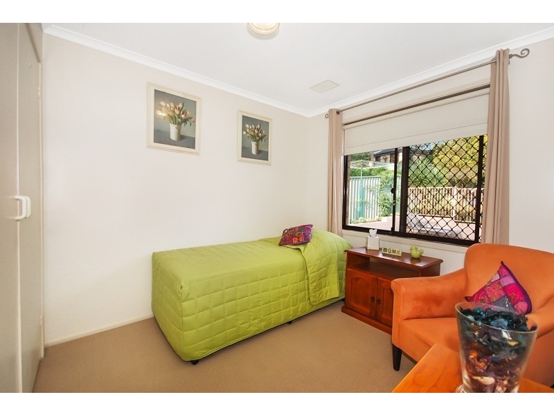 8 Paperbark Close, Wyoming NSW 2250