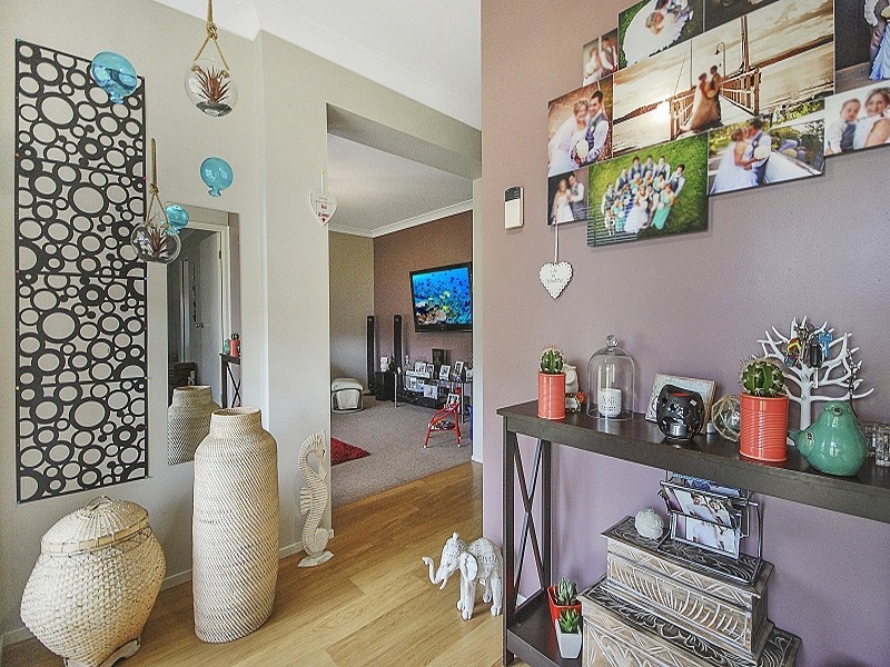 20 Haven Crescent, Woongarrah NSW 2259