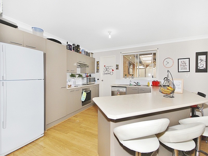 20 Haven Crescent, Woongarrah NSW 2259