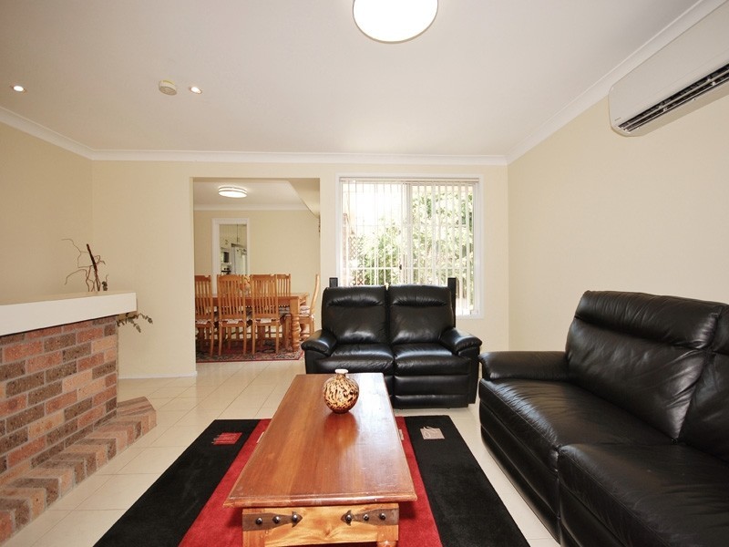 18 Foster Close, Kariong NSW 2250