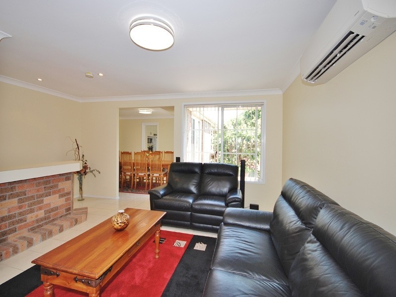 18 Foster Close, Kariong NSW 2250