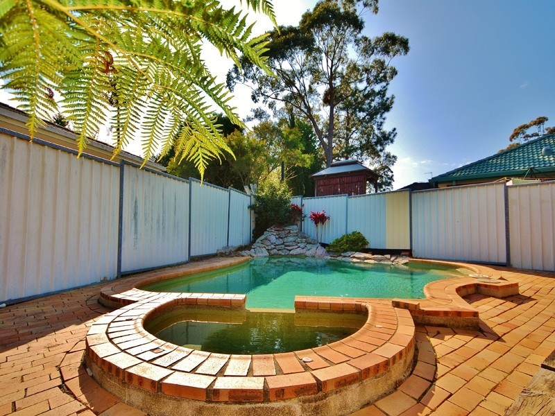 23 Oakes Street, Kariong NSW 2250