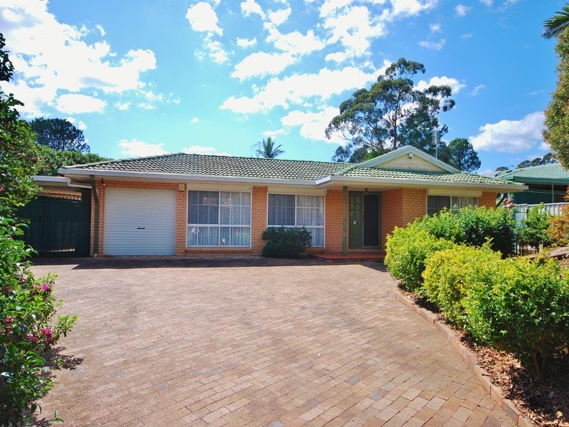 23 Oakes Street, Kariong NSW 2250