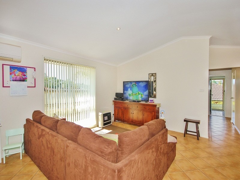 1 Lang Close, Kariong NSW 2250