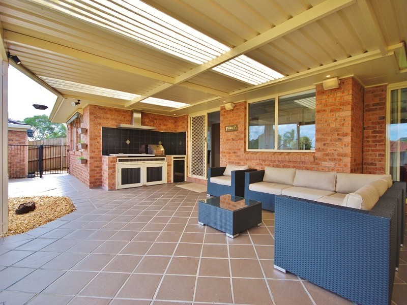 1 Lowe Place, Kariong NSW 2250