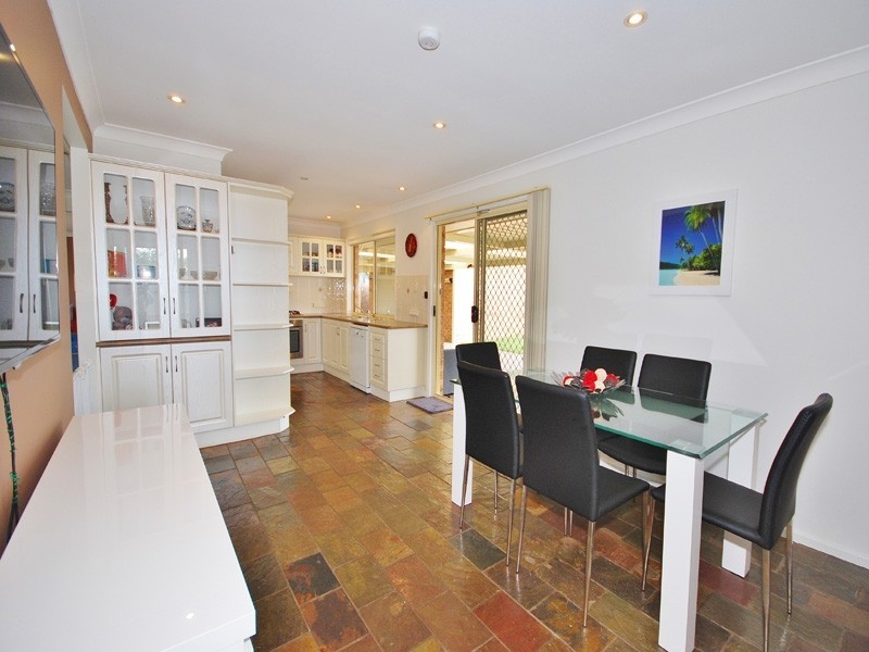 1 Lowe Place, Kariong NSW 2250
