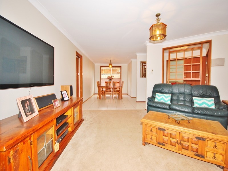 15 Lowry Close, Kariong NSW 2250