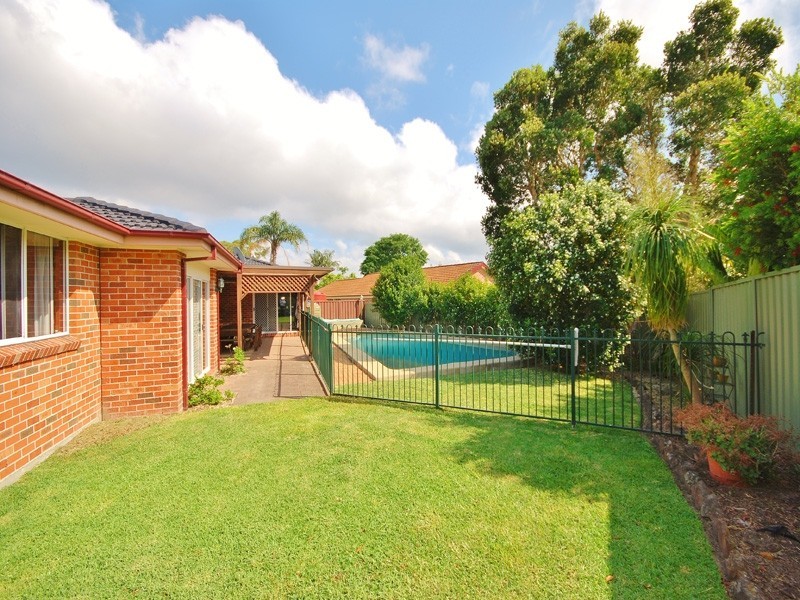 15 Lowry Close, Kariong NSW 2250