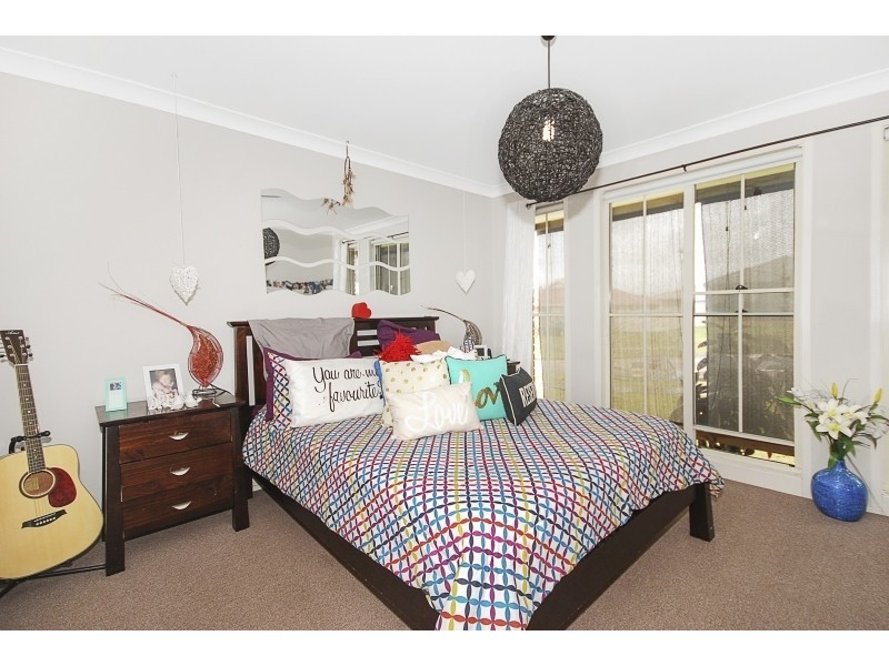 20 Haven Cres, Woongarrah NSW 2259