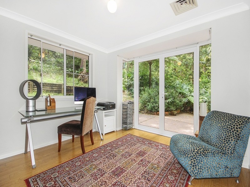 15b Paperbark Close, Wyoming NSW 2250