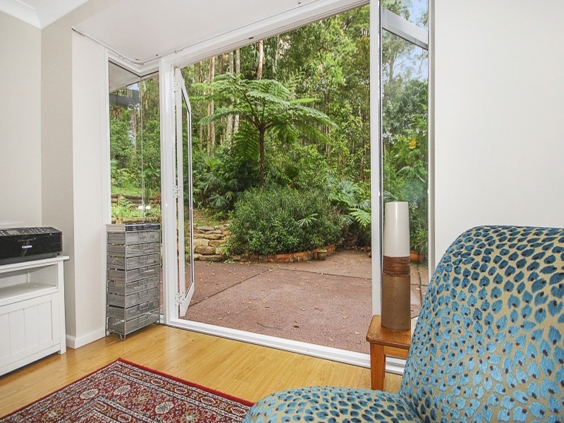 15b Paperbark Close, Wyoming NSW 2250