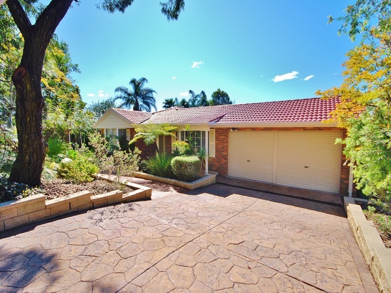 18 Foster Close, Kariong NSW 2250