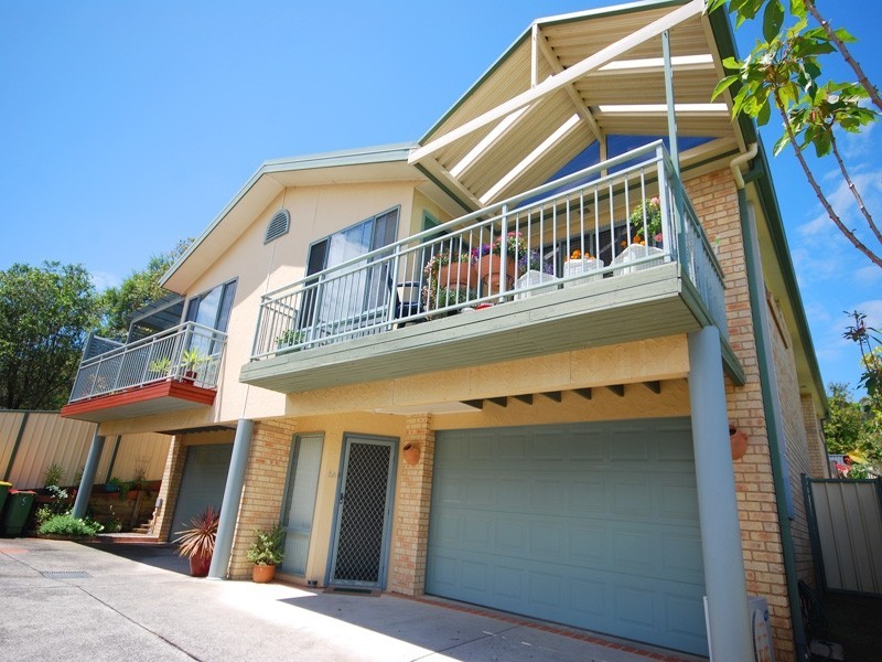 5a Margaret Street, Point Clare NSW 2250