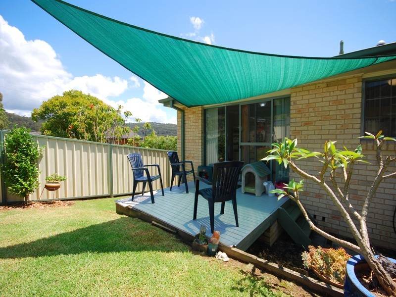 5a Margaret Street, Point Clare NSW 2250
