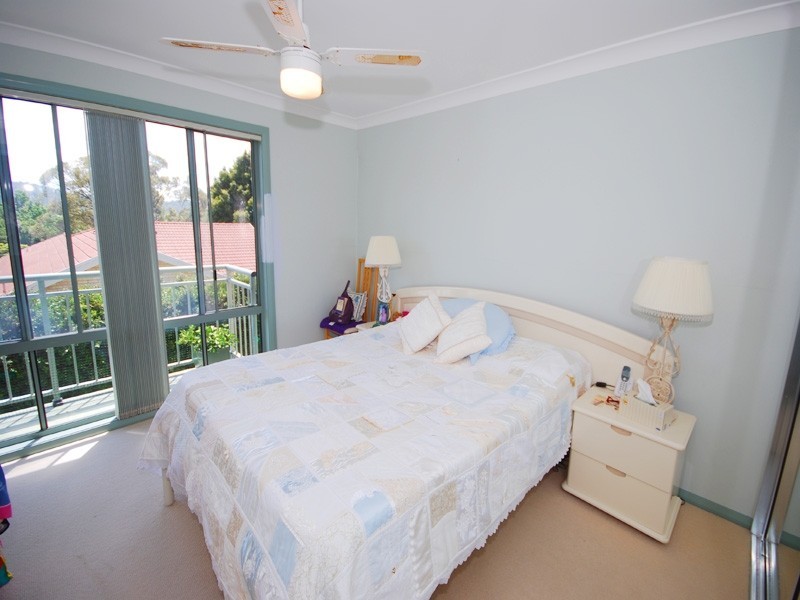5a Margaret Street, Point Clare NSW 2250