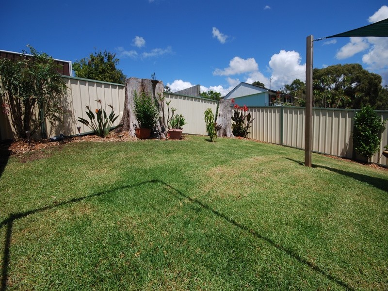 5a Margaret Street, Point Clare NSW 2250