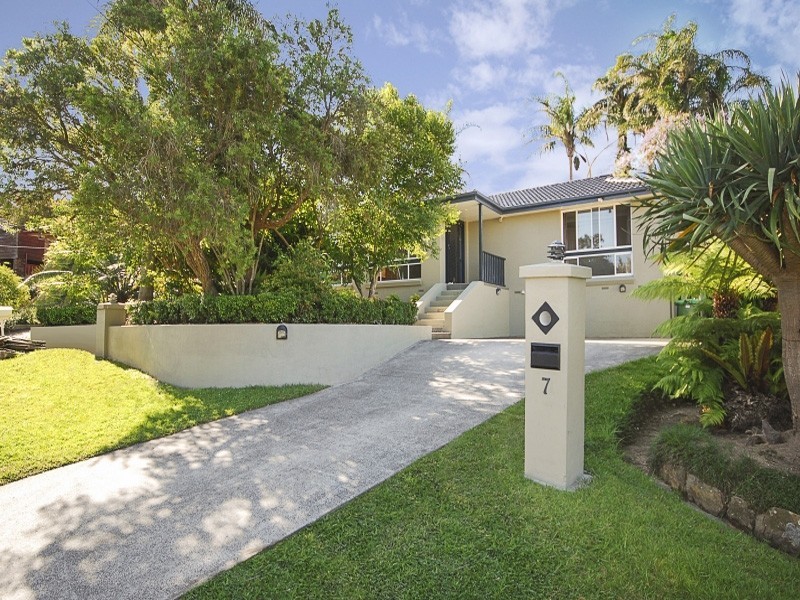 7 Jarrah Drive, Kariong NSW 2250