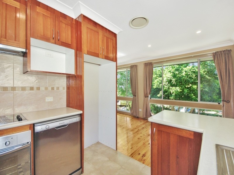 7 Jarrah Drive, Kariong NSW 2250