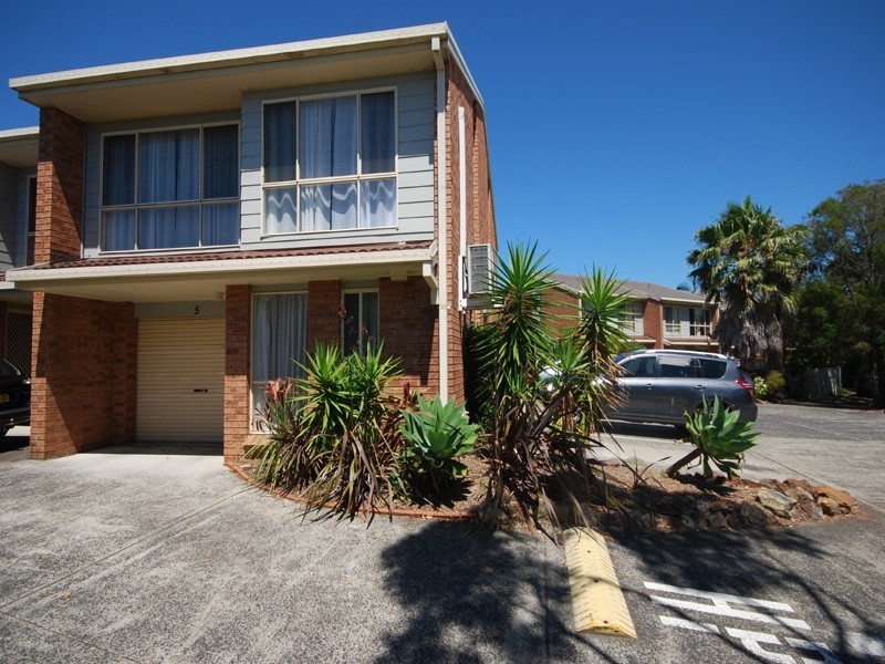 5/27 Milyerra Road, Kariong NSW 2250