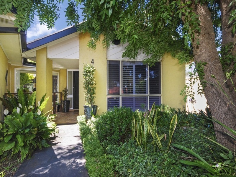 4 Jessina Street, Kariong NSW 2250