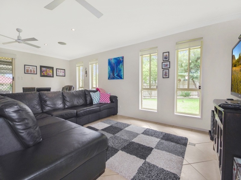 7 Smith Close, Kariong NSW 2250