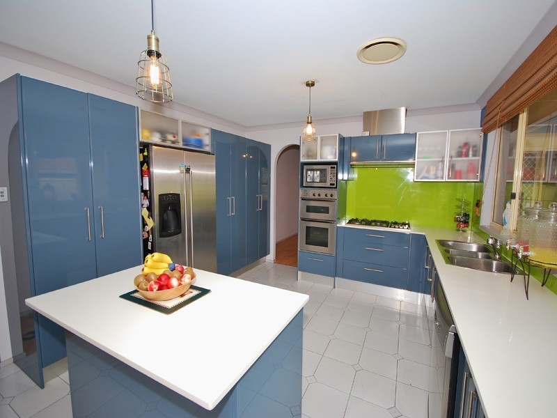 11 Portelli Avenue, Kariong NSW 2250