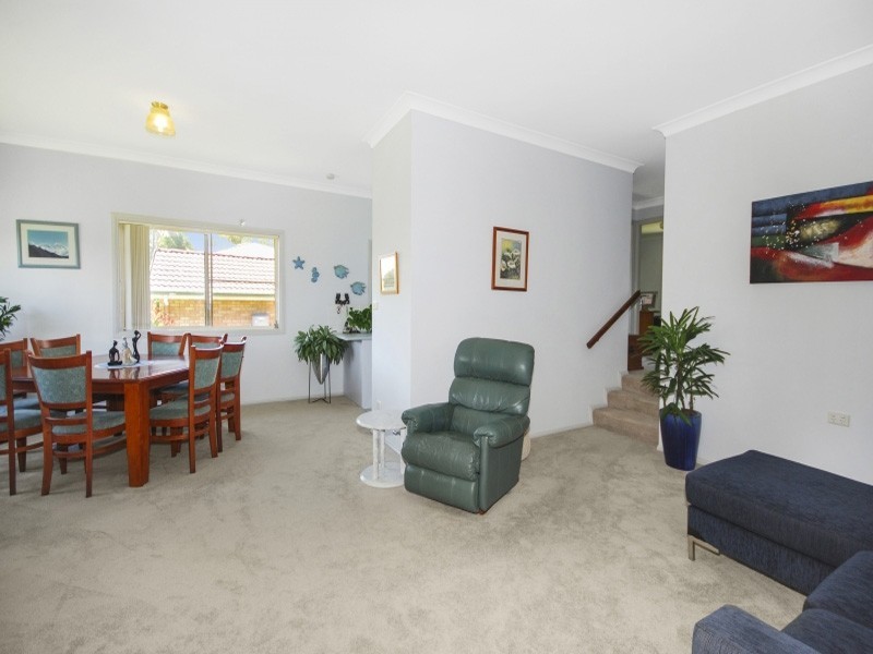 1/10 Jackson Street, Kariong NSW 2250
