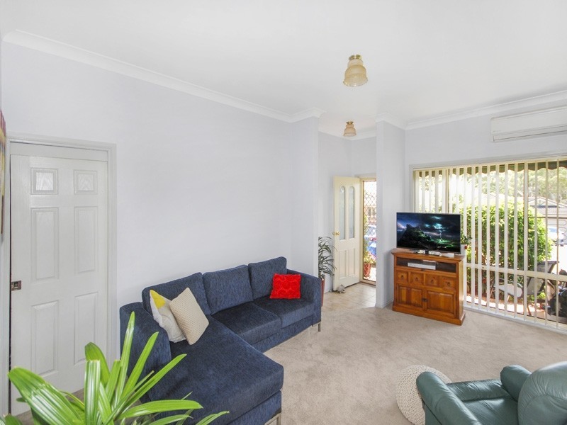 1/10 Jackson Street, Kariong NSW 2250