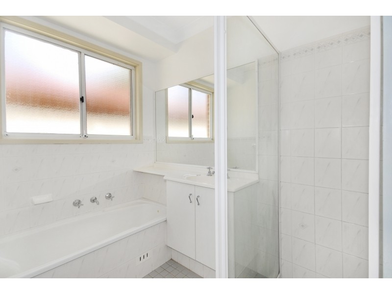 12 Brittany Crescent, Kariong NSW 2250