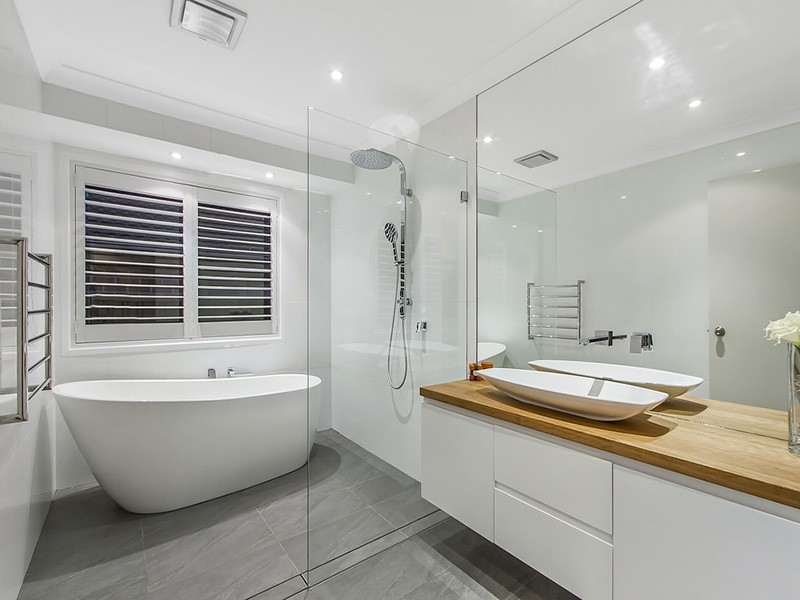 8 Sansom Street, Kariong NSW 2250