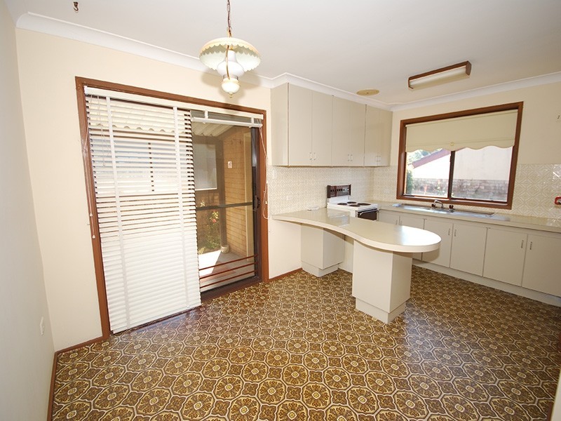 9 Narooma Road, Niagara Park NSW 2250