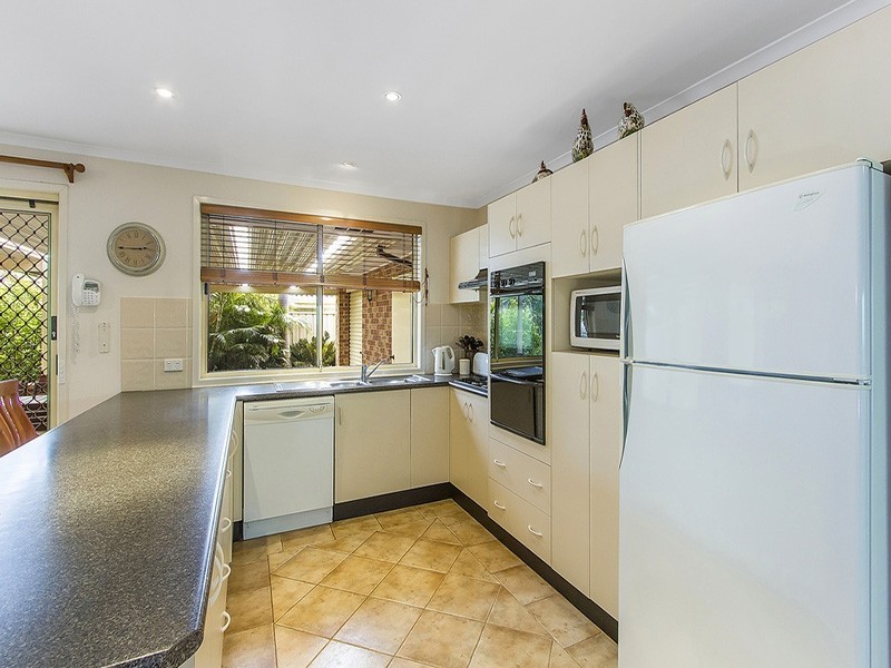 39 Hempstalk Crescent, Kariong NSW 2250