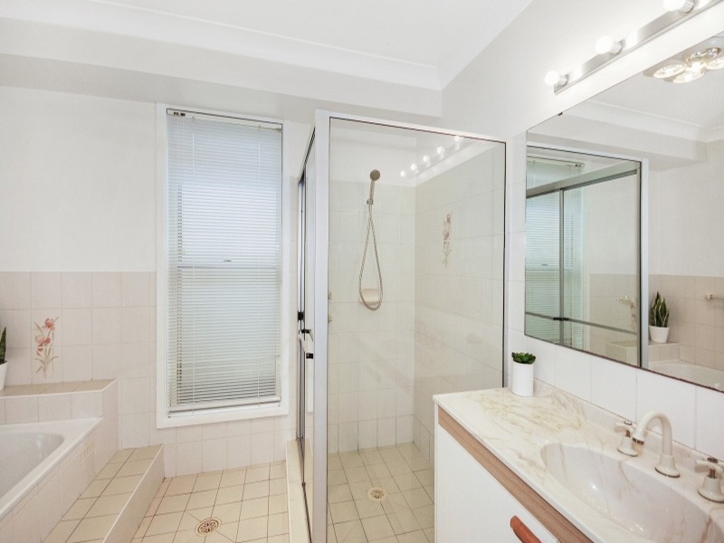 111 Langford Drive, Kariong NSW 2250